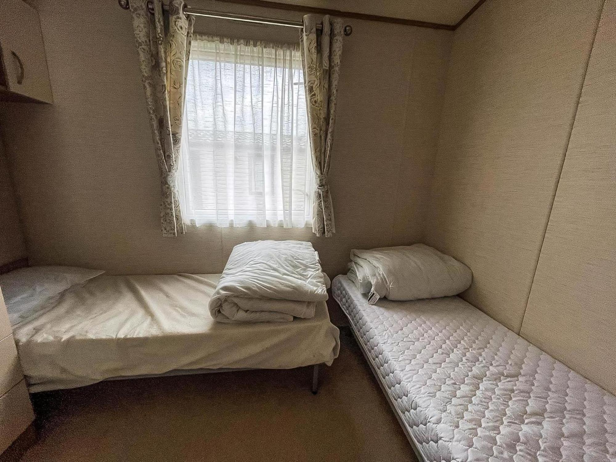 Lovely 6 Berth Caravan With Decking And Wifi In Kent, Ref 47017C Hotel Whitstable Eksteriør billede