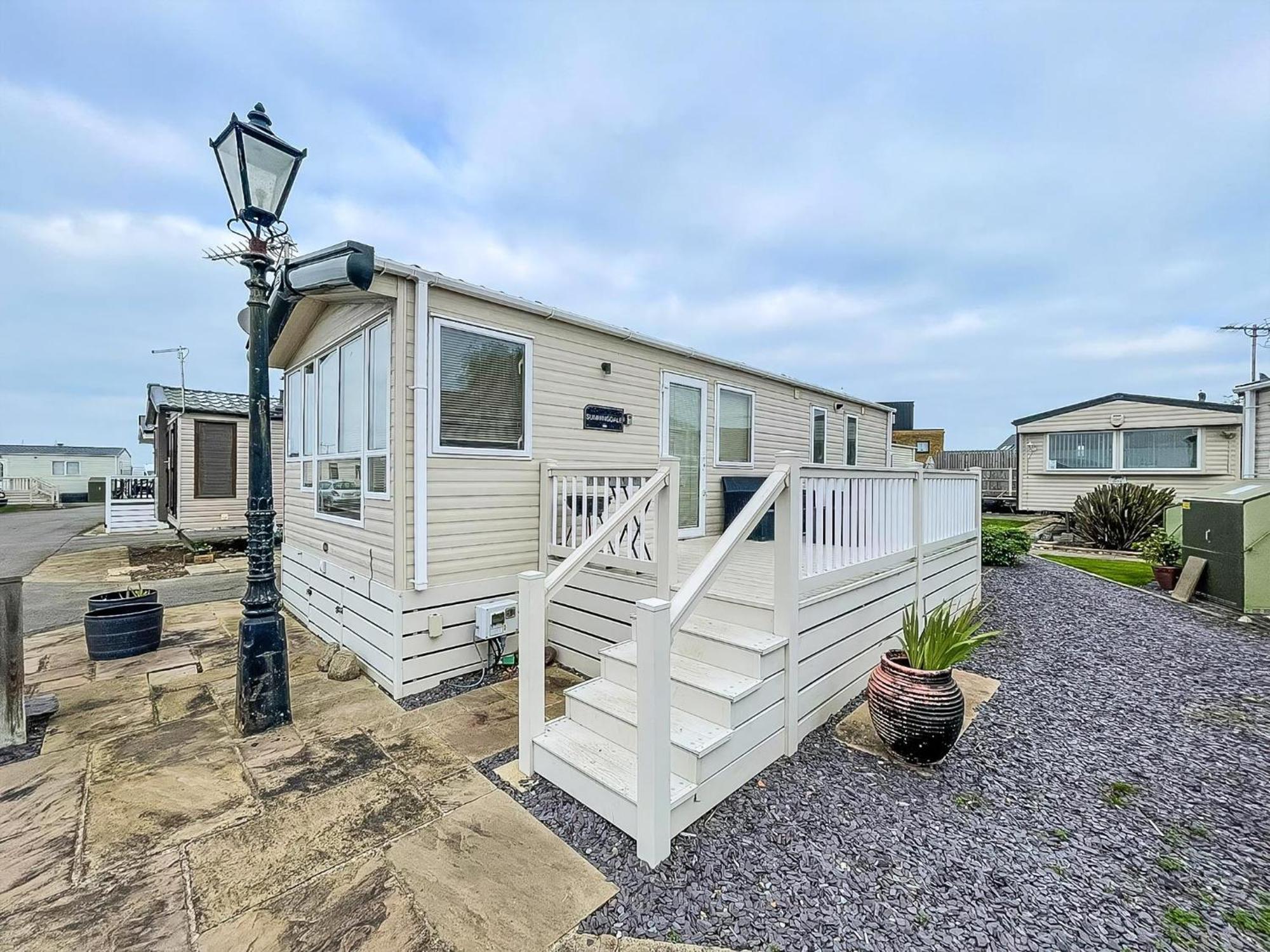 Lovely 6 Berth Caravan With Decking And Wifi In Kent, Ref 47017C Hotel Whitstable Eksteriør billede